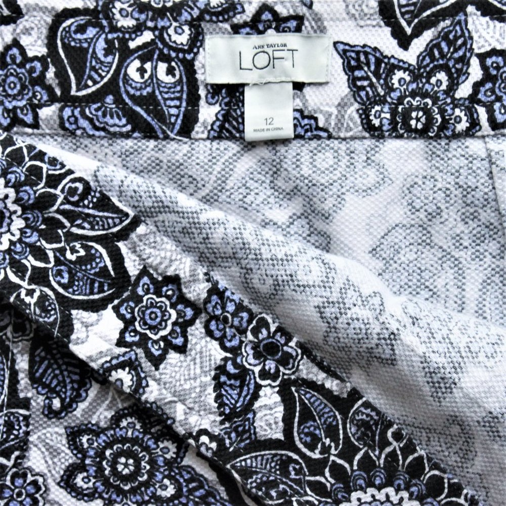 LOFT Skirt Short Stretch Straight Blue Floral - Picture 6 of 10